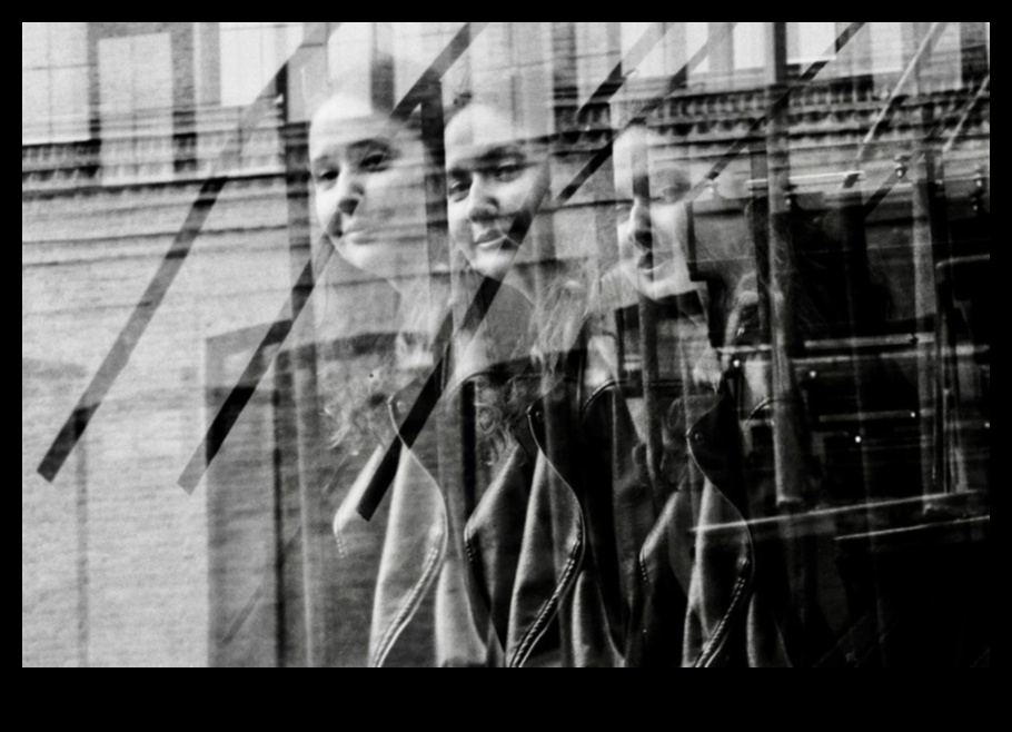 Πειραματική έκθεση που ωθεί τα όρια της φωτογραφίας 2 Experimental Exposure: Pushing Boundaries in Photography