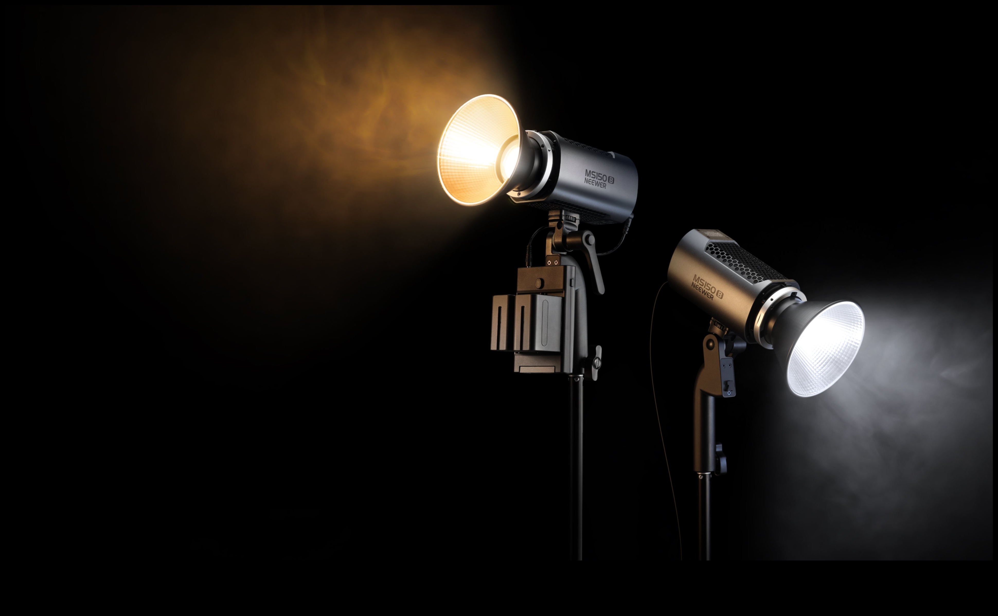 Flash Fantasia: Φωτίστε τις λήψεις σας με προηγμένα εργαλεία φωτισμού