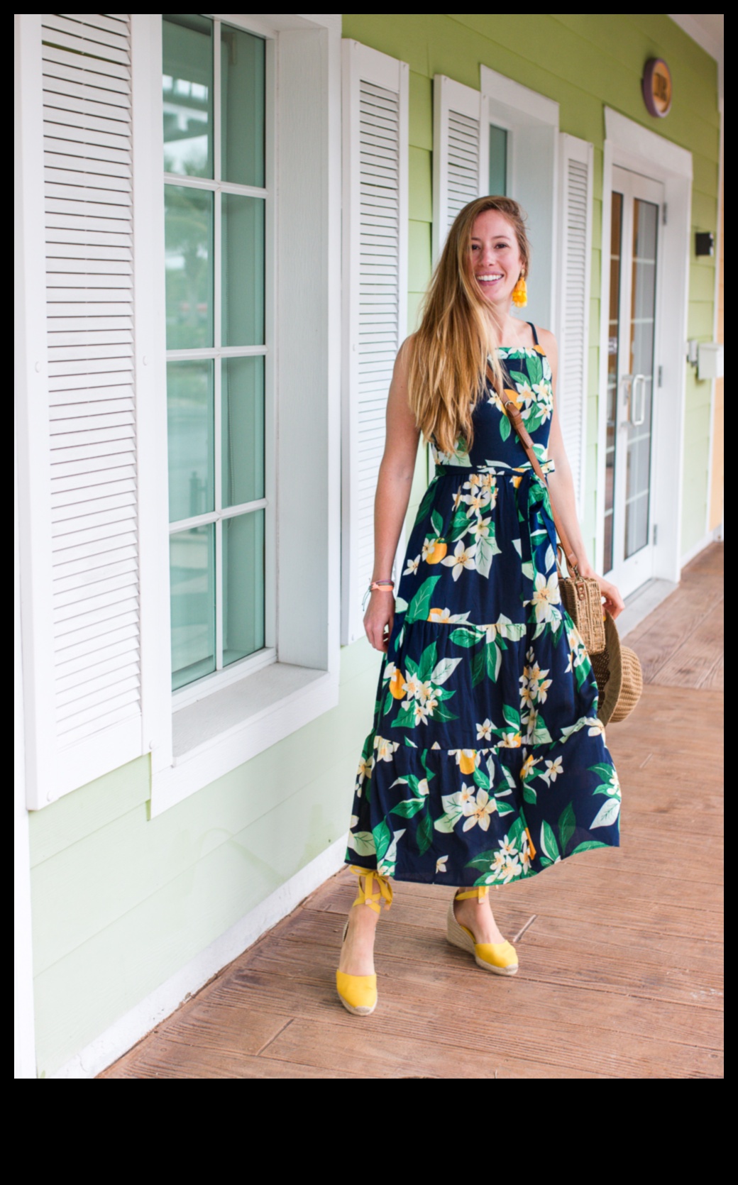 Island Glow φόρεμα για να εντυπωσιάσεις με καλοκαιρινά ρούχα εμπνευσμένα από τροπικά 4 Island Glow: Καλοκαιρινά ρούχα με τροπική έμπνευση για Glam Nights