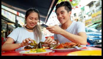 Navigate Nourishment: A Traveler's Guide to Culinary Delights