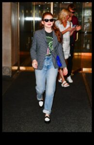 Paparazzi Perfect: Κοστήματα διασημοτήτων που τραβούν την προσοχή