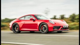 Power Play Πώς τα σπορ οχήματα κυβερνούν το δρόμο 6 Power Play: Η κυριαρχία των σπορ αυτοκινήτων στο δρόμο