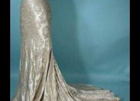 Vintage Reverie: Βουτήξτε στο παρελθόν με κομψά ρούχα