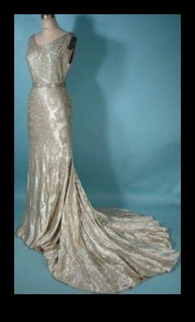 Vintage Reverie: Βουτήξτε στο παρελθόν με κομψά ρούχα